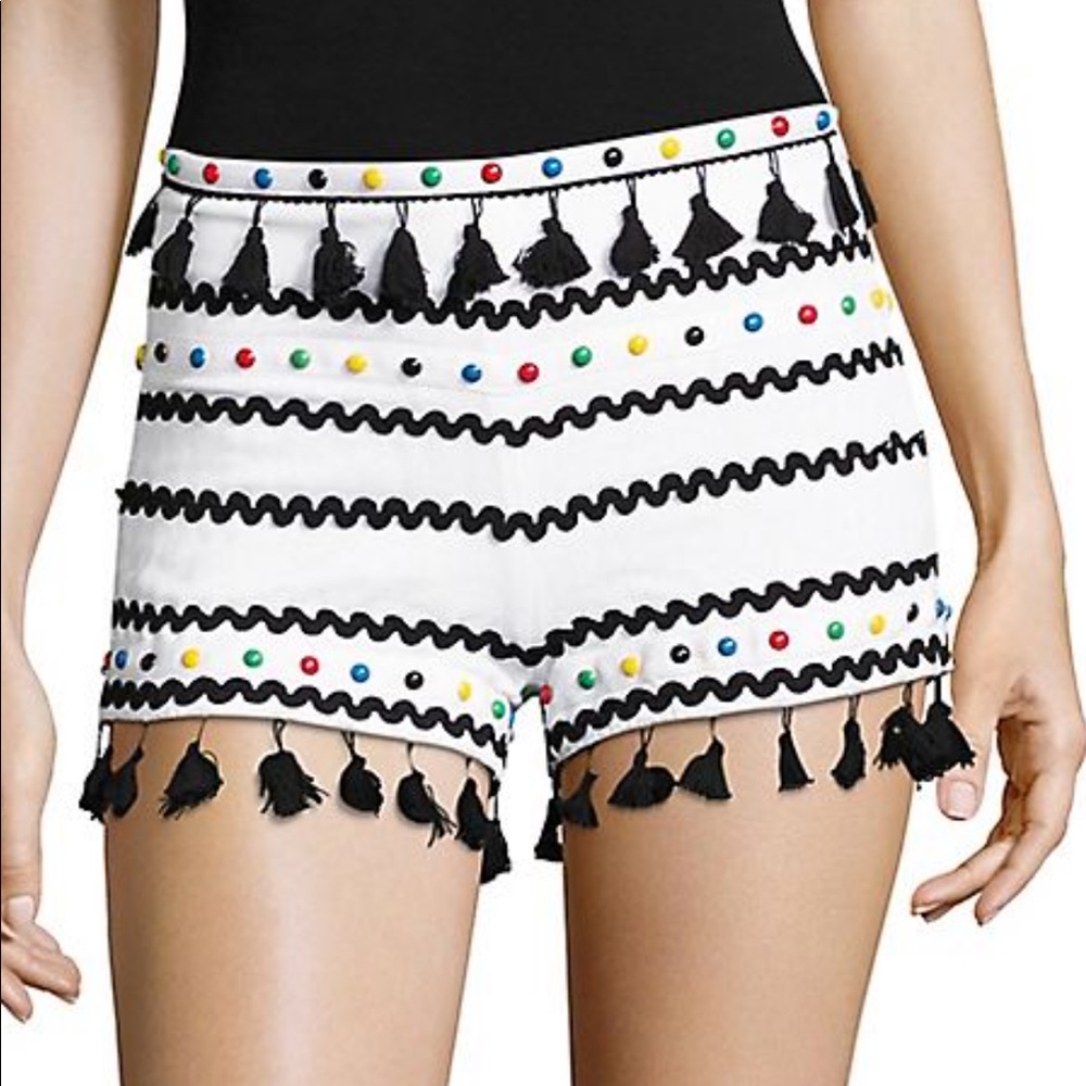 Dodo Baror  short with tassels, rikrak and studs